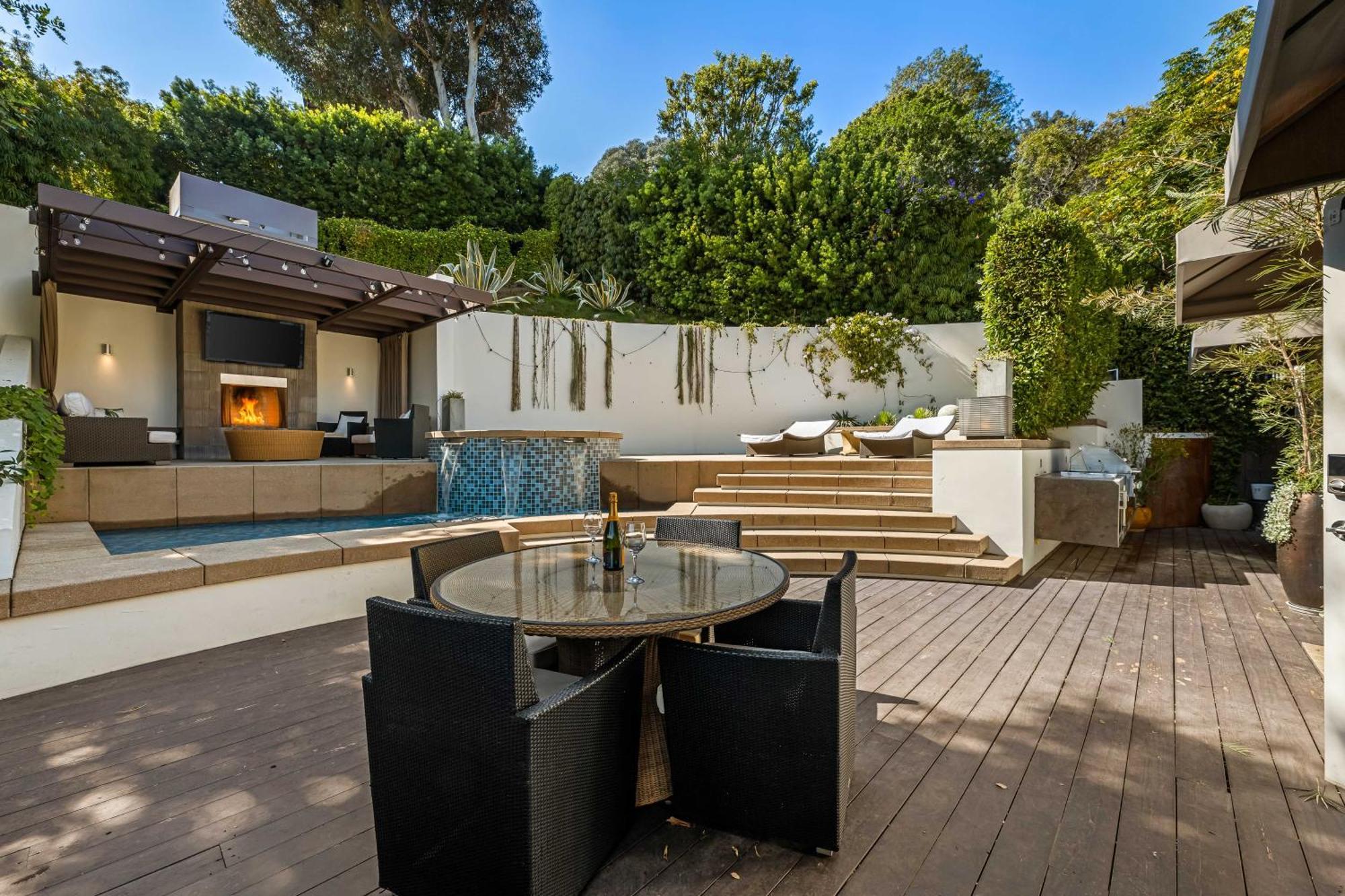 West Hollywood Hills Jacuzzi And Beautiful View Séjour chez l'habitant